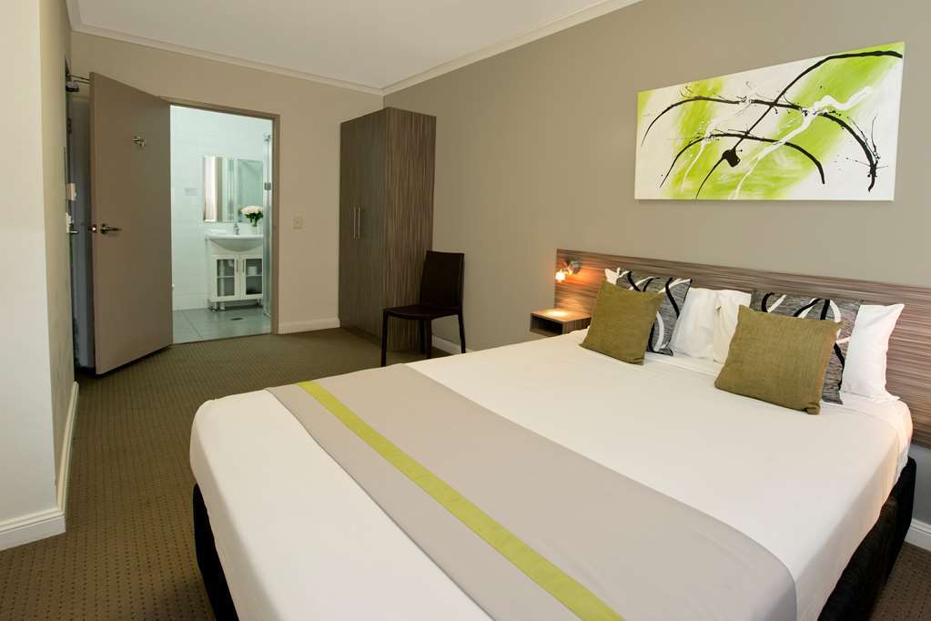 28 Hotel Sydney Room photo